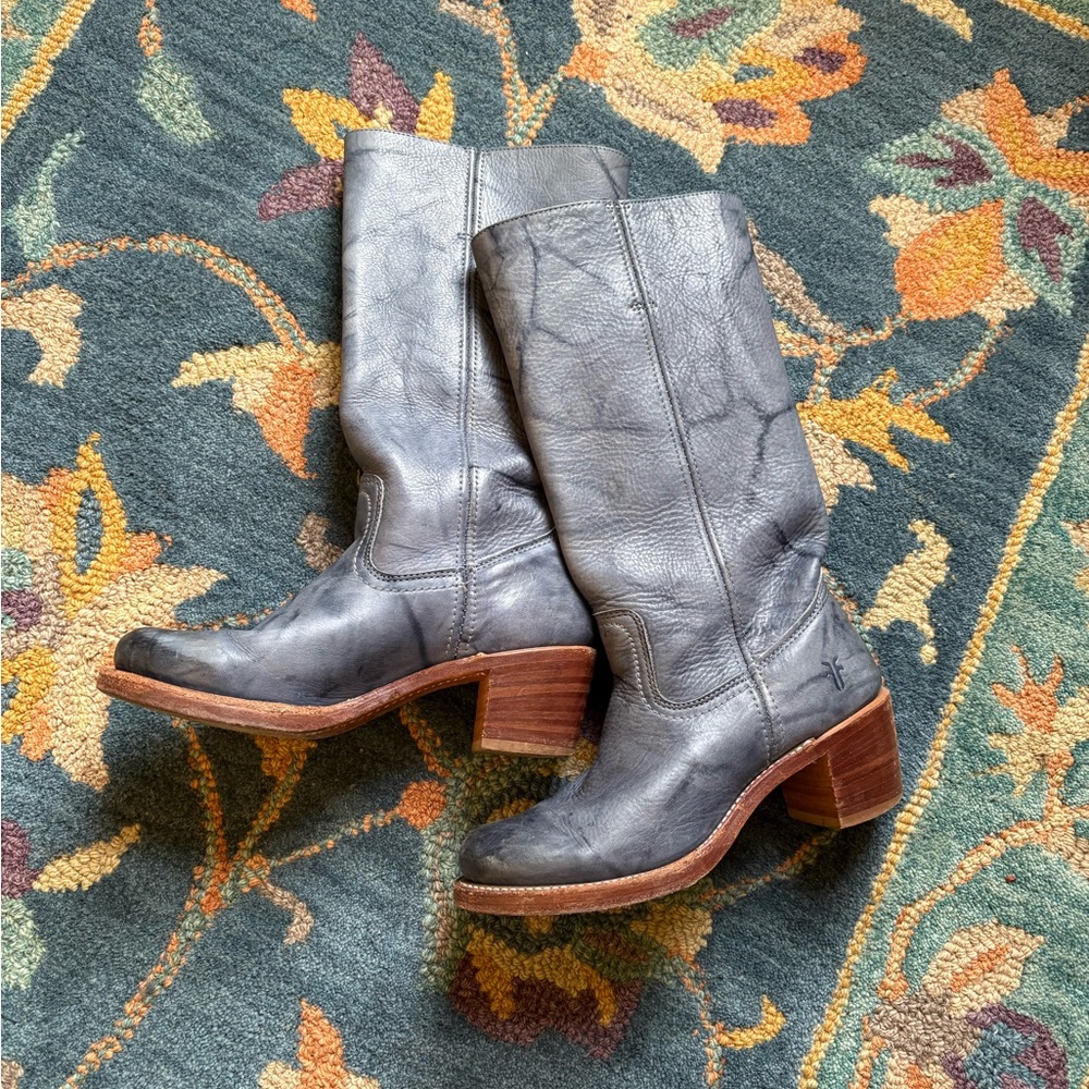 FRYE CAMPUS BOOT DISTRESSED BLUE